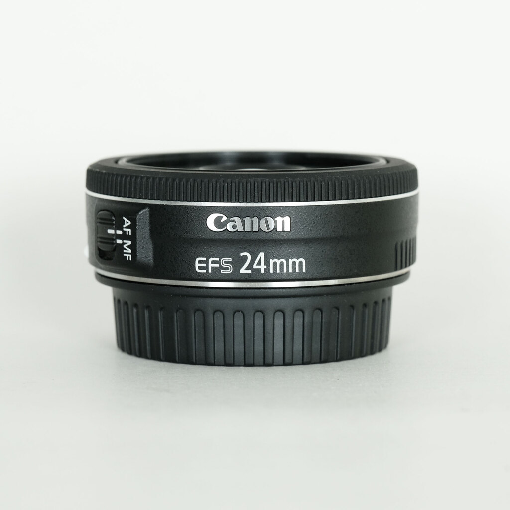 【極美・動作品／元箱付】Canon EF-S 24mm f2.8 STM 単焦点 Canon EF-S 24mm F2.8 STM ・美品・純正未使用フード付 レンズ