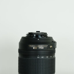 Nikon AF-S DX NIKKOR 18-105mm F3.5-5.6G ED VR Nikon AF-S DX NIKKOR 18-105mm F3.5-5.6G ED VR