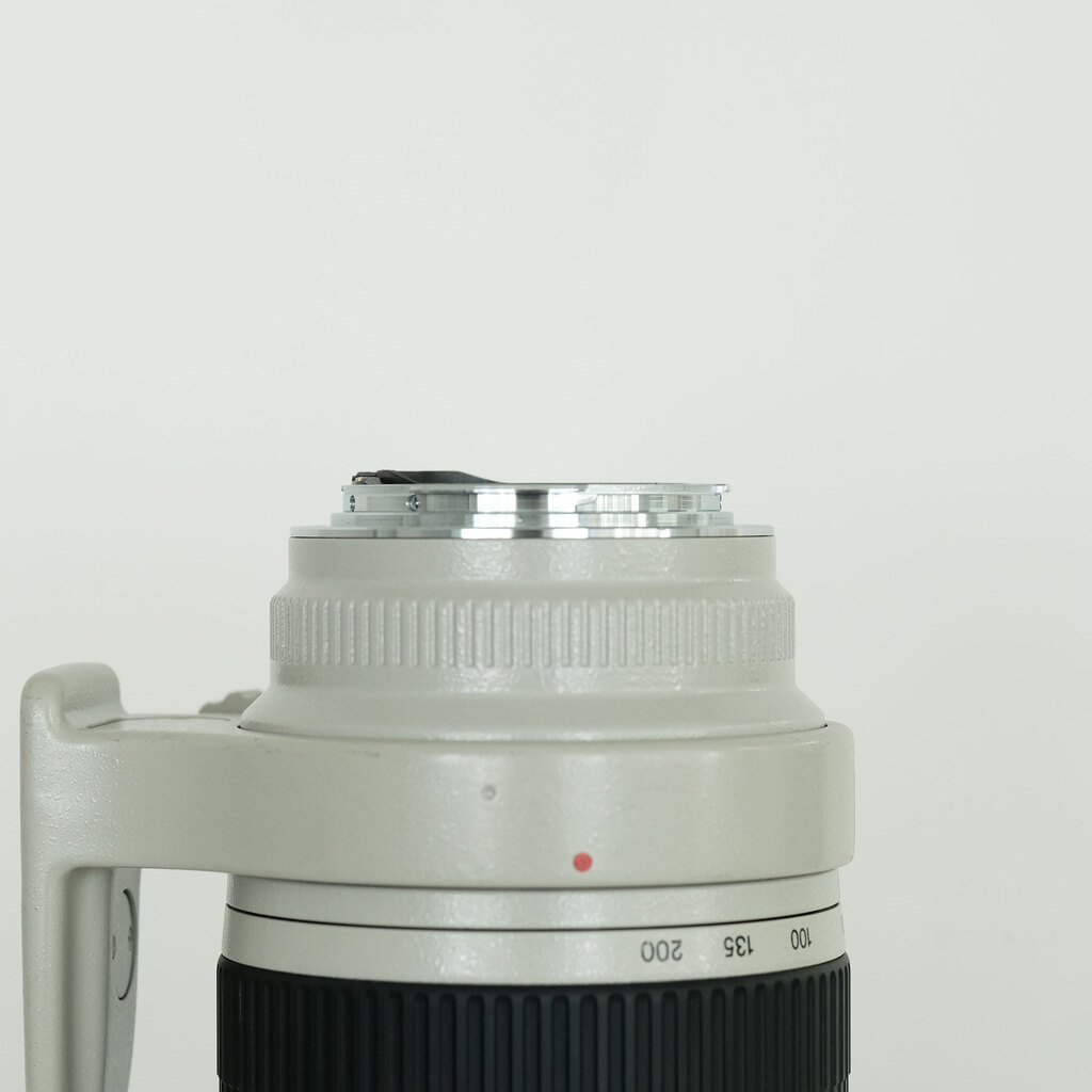 Canon EF70-200mm F2.8L USM Canon EF70-200mm F2.8L USM