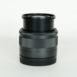 Canon EF-M15-45mm F3.5-6.3 IS STM Canon EF-M15-45mm F3.5-6.3 IS STM