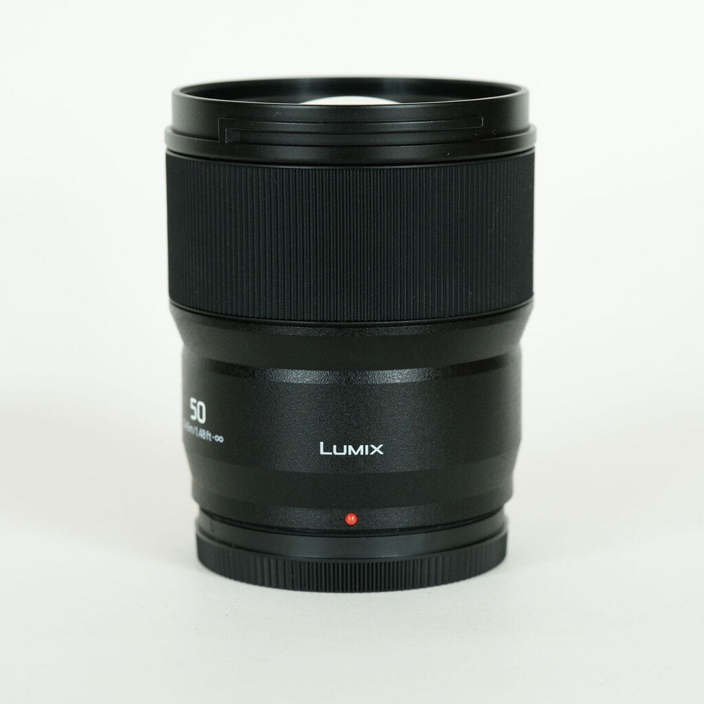 Panasonic LUMIX S 50mm F1.8 Panasonic LUMIX S 50mm F1.8