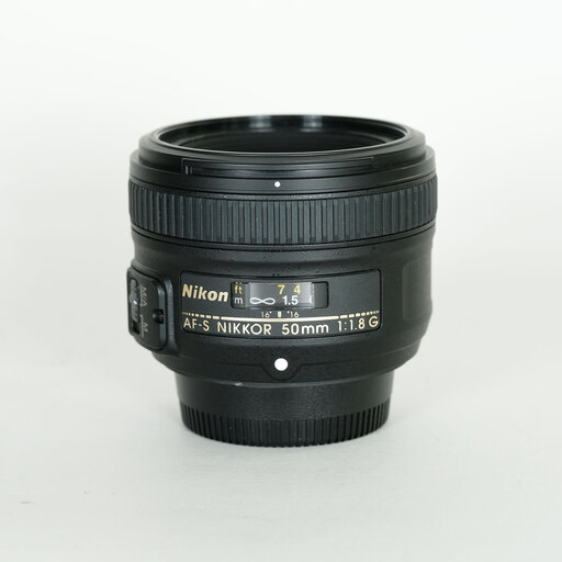 Nikon AF-S NIKKOR 50mm f/1.8G Nikon AF-S NIKKOR 50mm f/1.8G