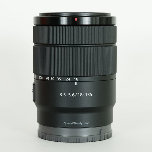 SONY E 18-135mm F3.5-5.6 OSS SEL18135