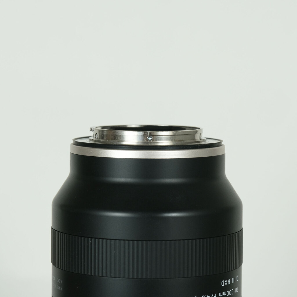 TAMRON 70-300mm F/4.5-6.3 Di III RXD (Model A047) [ソニーE用]