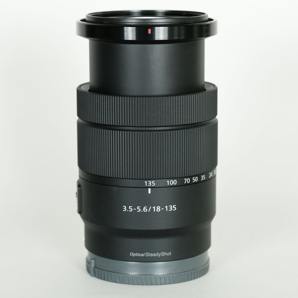 SONY E 18-135mm F3.5-5.6 OSS SEL18135