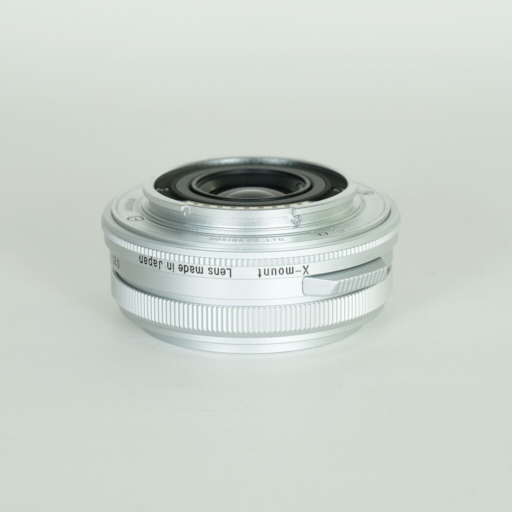 Voigtlander ULTRON 27mm F2 X-mount(フジフイルムX用) シルバー Voigtlander ULTRON 27mm F2 X-mount(フジフイルムX用) シルバー