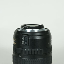 Nikon AF-S DX 18-70mm F3.5-4.5G(IF) Nikon AF-S DX 18-70mm F3.5-4.5G(IF)