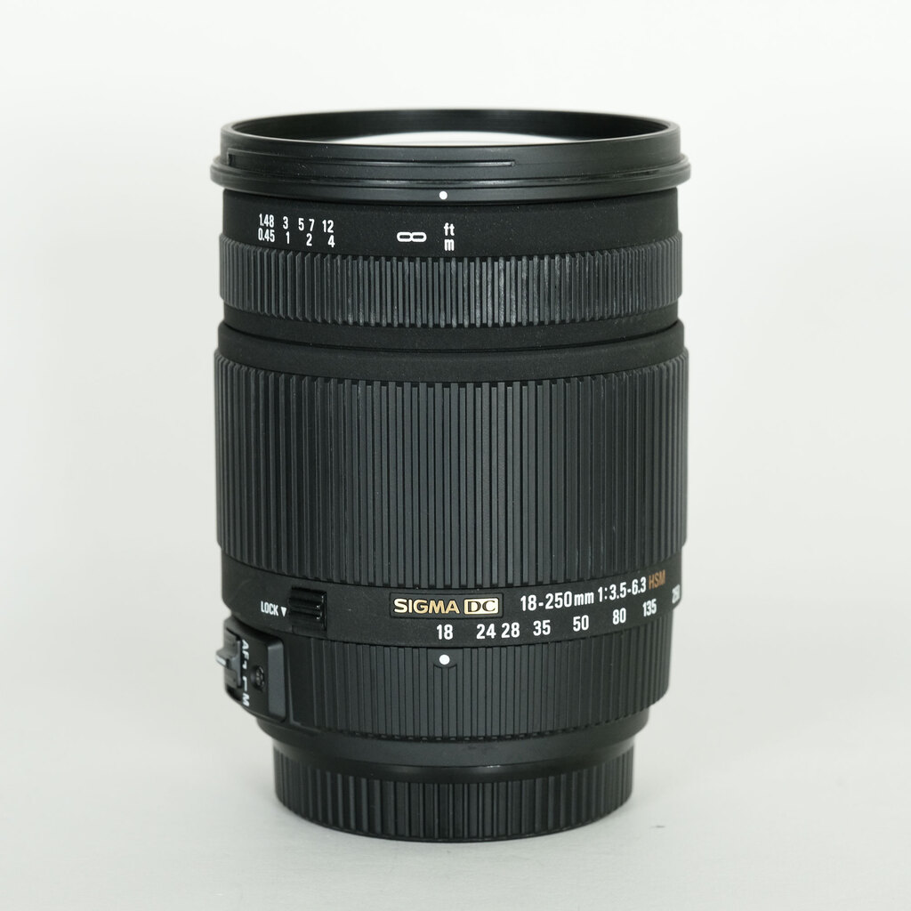 価格.com - シグマ 10-20mm F3.5 EX DC HSM (ニコン用) 価格比較