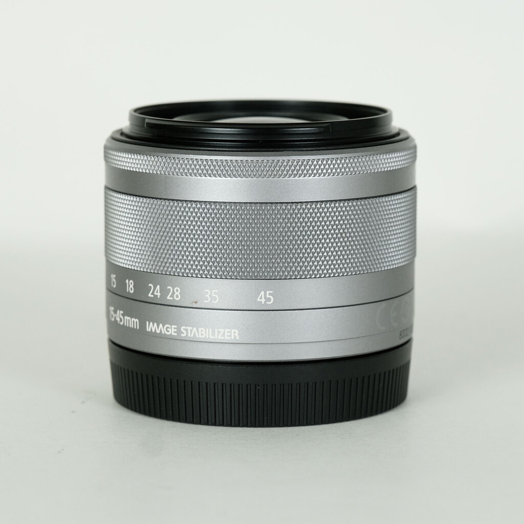 Canon EF-M15-45mm F3.5-6.3 IS STM Canon EF-M15-45mm F3.5-6.3 IS STM