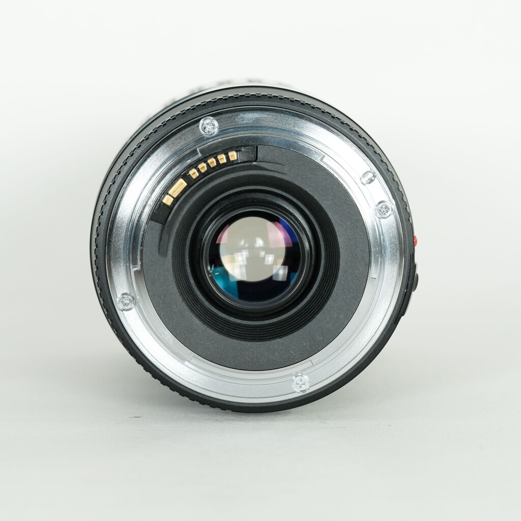 Canon EF75-300mm F4-5.6 IS USM Canon EF75-300mm F4-5.6 IS USM