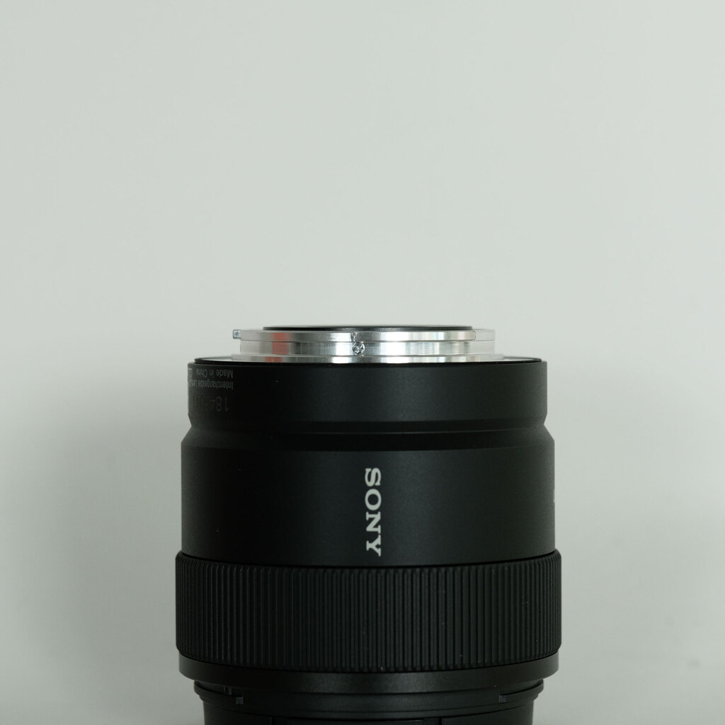 SONY E 11mm F1.8 SEL11F18 SONY E 11mm F1.8 SEL11F18