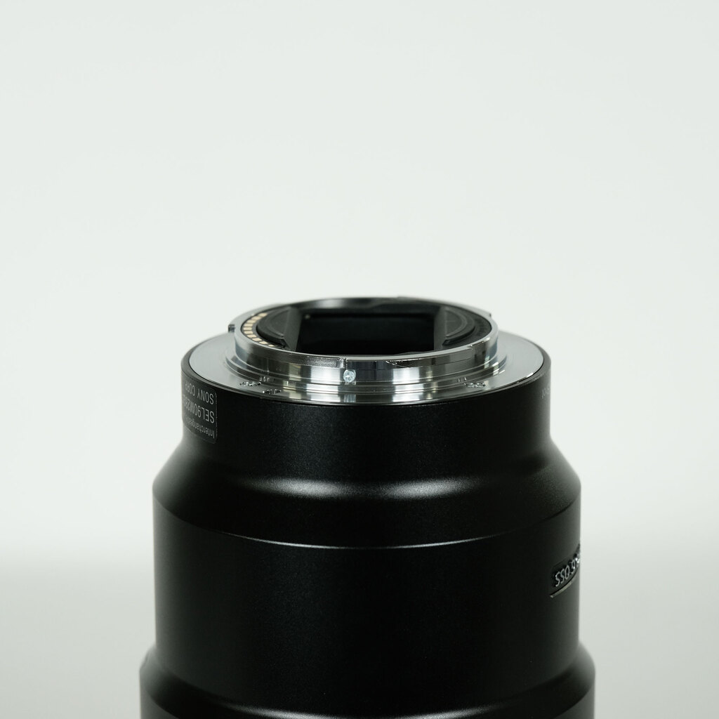 SONY FE 90mm F2.8 Macro G OSS SEL90M28G