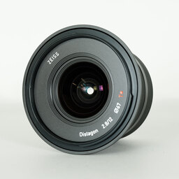 Carl Zeiss Touit 2.8/12 [フジフイルムX用]