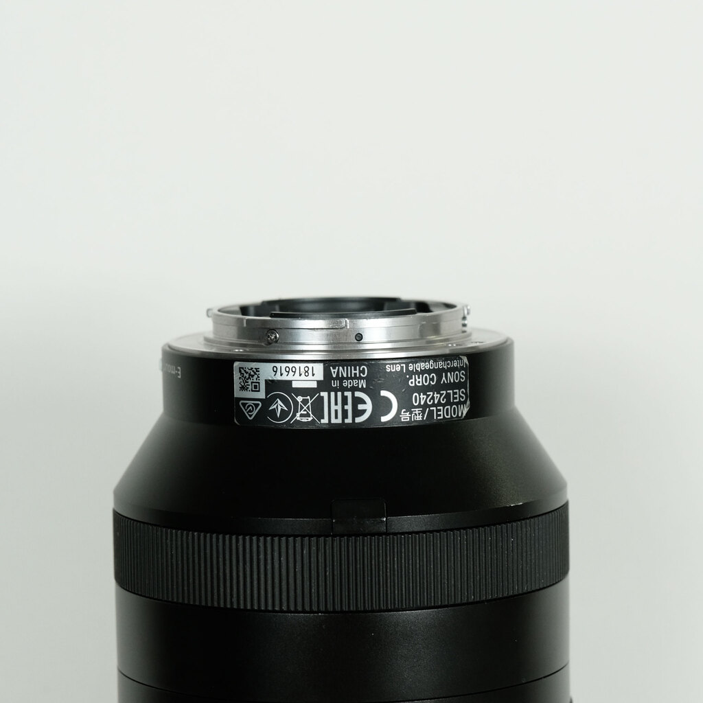 SONY FE 24-240mm F3.5-6.3 OSS SEL24240 SONY FE 24-240mm F3.5-6.3 OSS SEL24240