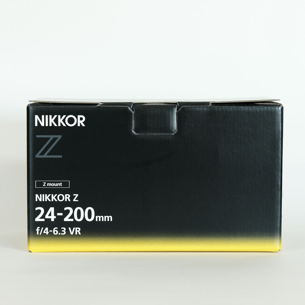 Nikon NIKKOR Z 24-200mm f/4-6.3 VR Nikon NIKKOR Z 24-200mm f/4-6.3 VR