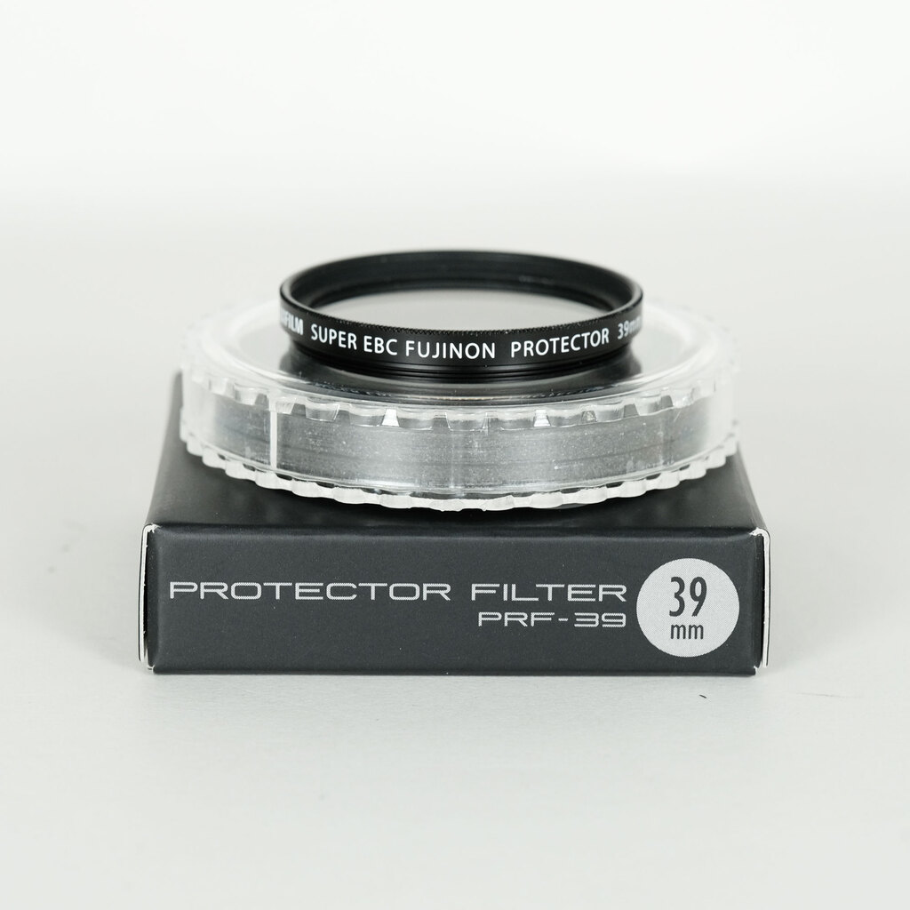 FUJIFILM XF27mmF2.8 R WR FUJIFILM XF27mmF2.8 R WR