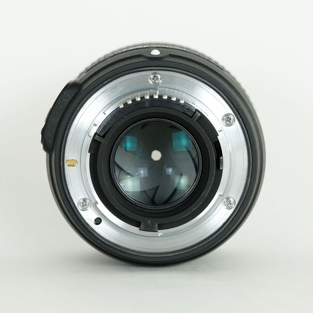 Nikon AF-S NIKKOR 50mm f/1.8G Nikon AF-S NIKKOR 50mm f/1.8G