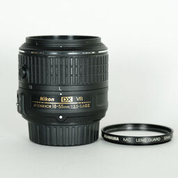 Nikon AF-S DX NIKKOR 18-55mm f3.5-5.6G VR II Nikon AF-S DX NIKKOR 18-55mm f3.5-5.6G VR II
