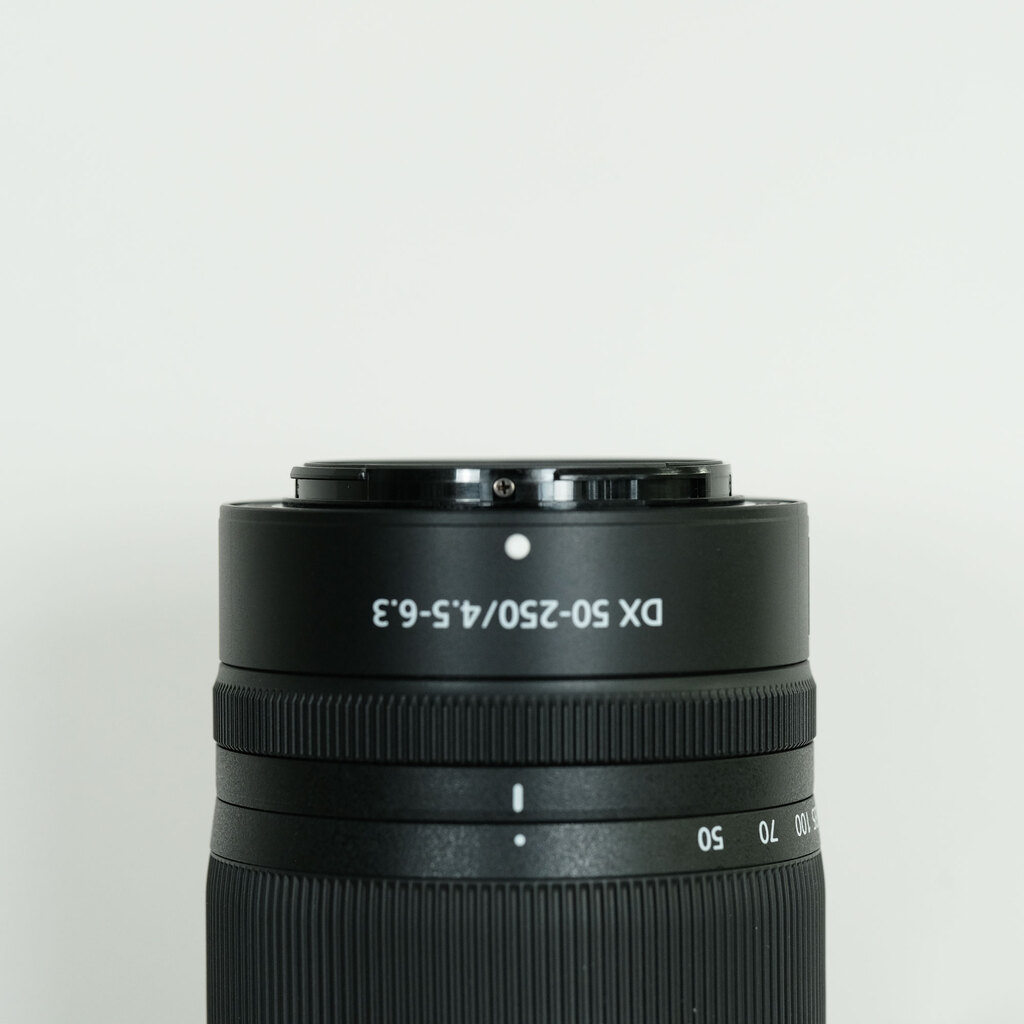 Nikon NIKKOR Z DX 50-250mm f/4.5-6.3 VR Nikon NIKKOR Z DX 50-250mm f/4.5-6.3 VR