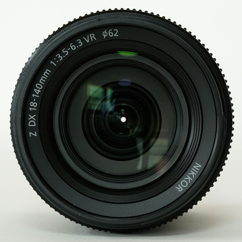 Nikon NIKKOR Z DX 18-140mm f/3.5-6.3 VR Nikon NIKKOR Z DX 18-140mm f/3.5-6.3 VR