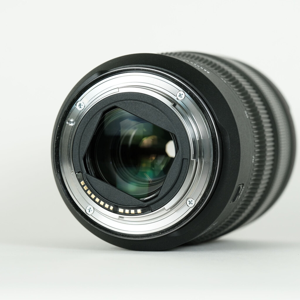 Canon RF24-70mm F2.8 L IS USM Canon RF24-70mm F2.8 L IS USM