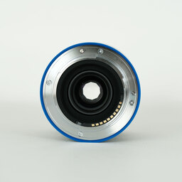 Carl Zeiss Loxia 25mm F2.4(ソニーE用) Carl Zeiss Loxia 25mm F2.4(ソニーE用)