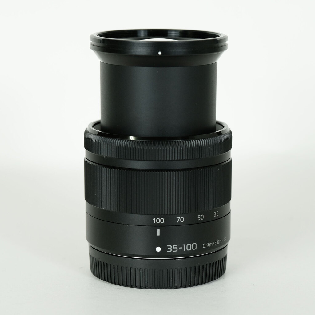 Panasonic LUMIX G VARIO 35-100mm / F4.0-5.6 ASPH. / MEGA O.I.S. Panasonic LUMIX G VARIO 35-100mm / F4.0-5.6 ASPH. / MEGA O.I.S.