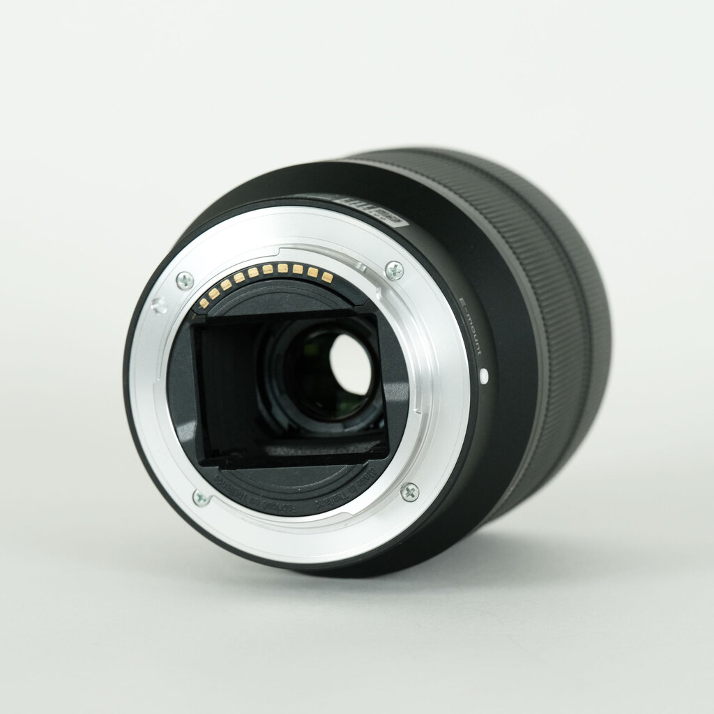 SONY FE 28-70mm F3.5-5.6 OSS SEL2870の出品 | ONE SCENE（ワン
