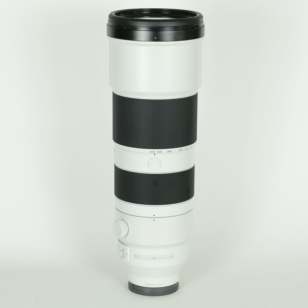 SONY FE 200-600mm F5.6-6.3 G OSS SEL200600G SONY FE 200-600mm F5.6-6.3 G OSS SEL200600G