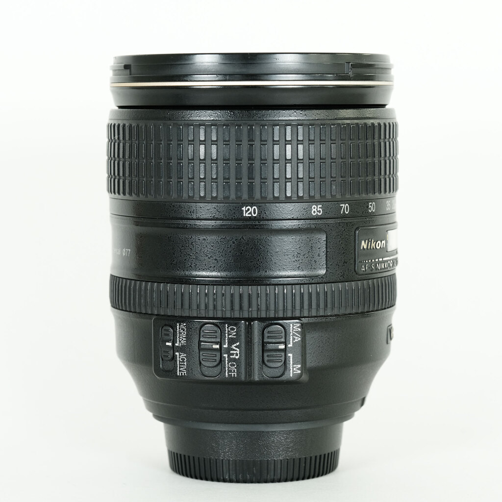 Nikon AF-S NIKKOR 24-120mm f/4G ED VR Nikon AF-S NIKKOR 24-120mm f/4G ED VR