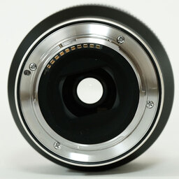 TAMRON 20mm F/2.8 Di III OSD M1:2 (Model F050) [ソニーE用]