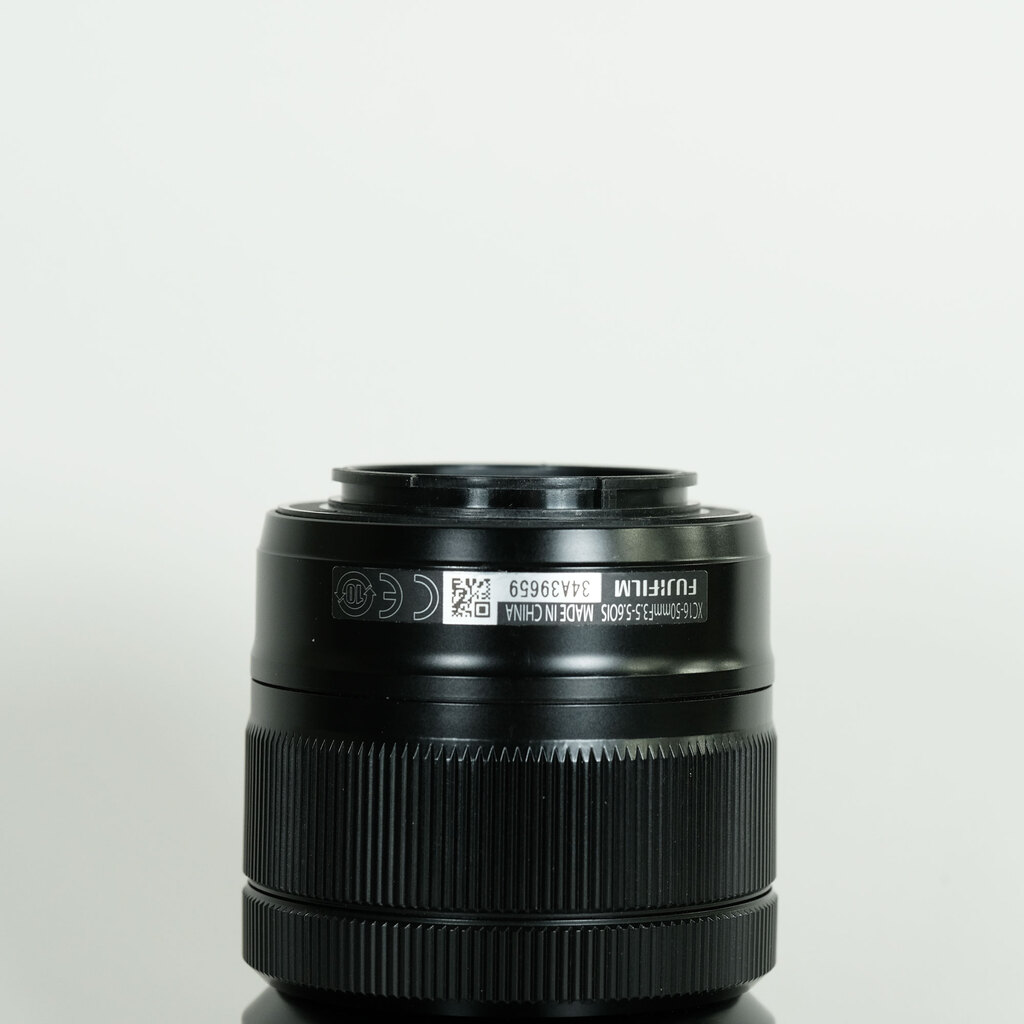 FUJIFILM フジノン XC16-50mm F3.5-5.6 OIS ブラック FUJIFILM フジノン XC16-50mm F3.5-5.6 OIS ブラック