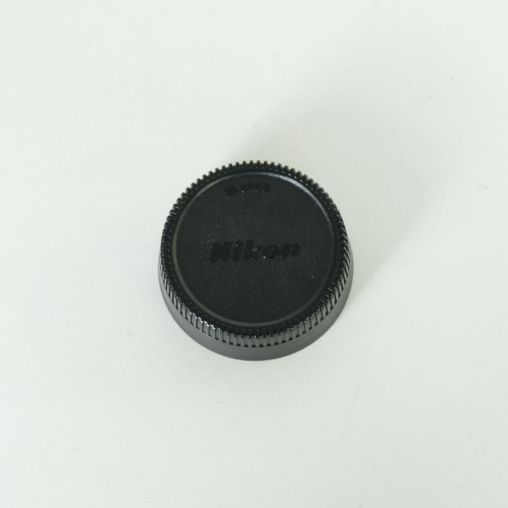 Nikon AF-S DX NIKKOR 16-85mm F3.5-5.6G ED VR Nikon AF-S DX NIKKOR 16-85mm F3.5-5.6G ED VR