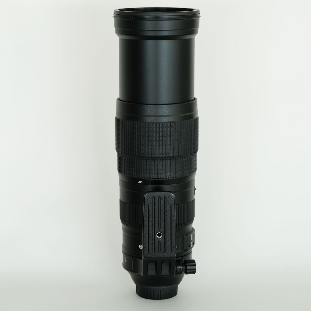 Nikon AF-S NIKKOR 200-500mm f/5.6E ED VR Nikon AF-S NIKKOR 200-500mm f/5.6E ED VR
