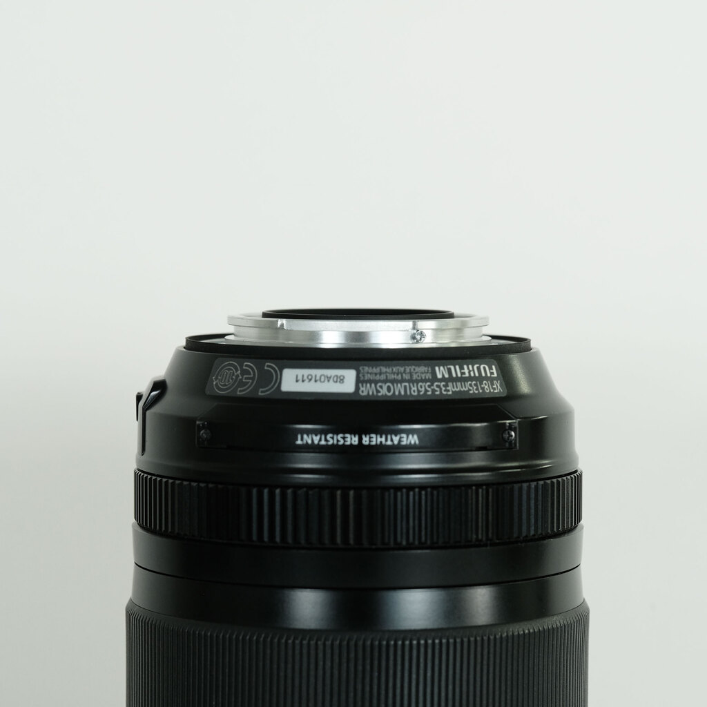 FUJIFILM XF18-135mmF3.5-5.6 R LM OIS WR FUJIFILM XF18-135mmF3.5-5.6 R LM OIS WR