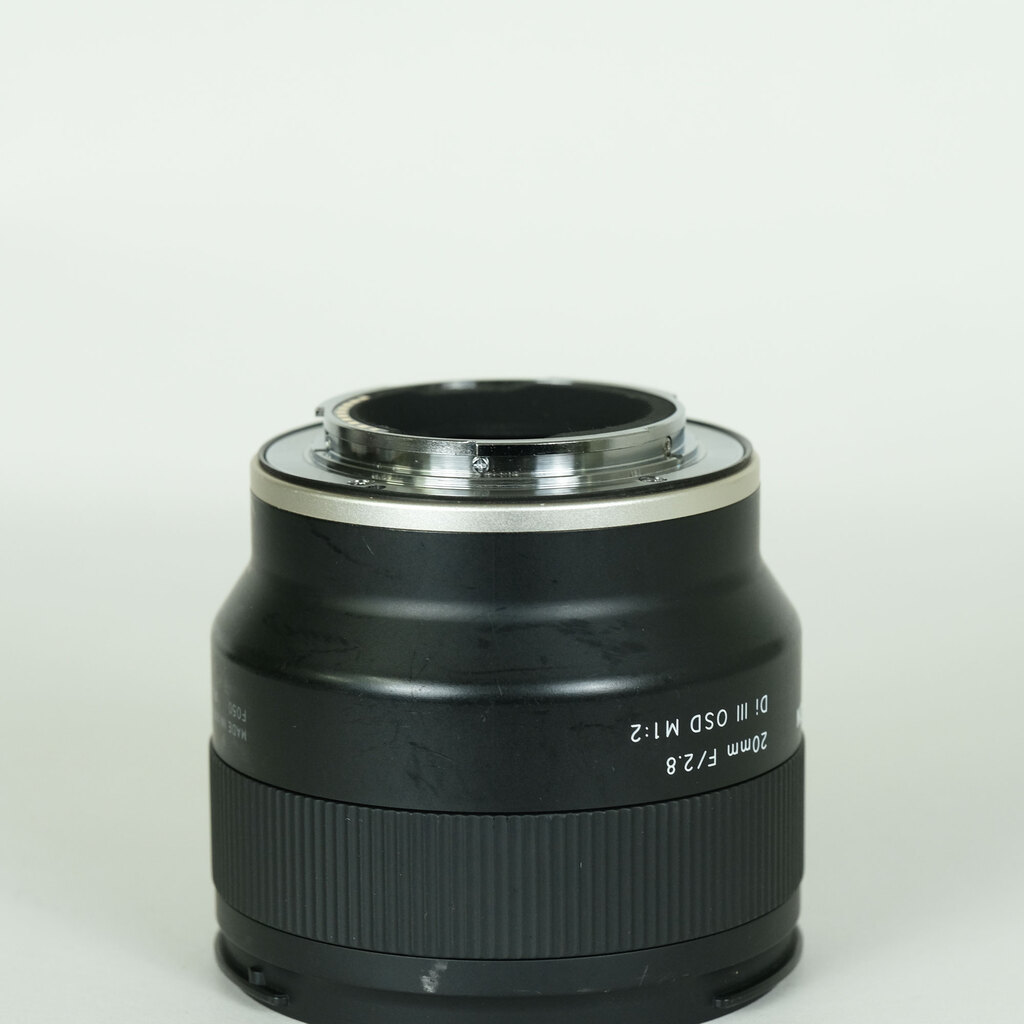 TAMRON 20mm F/2.8 Di III OSD M1:2 (Model F050) [ソニーE用]