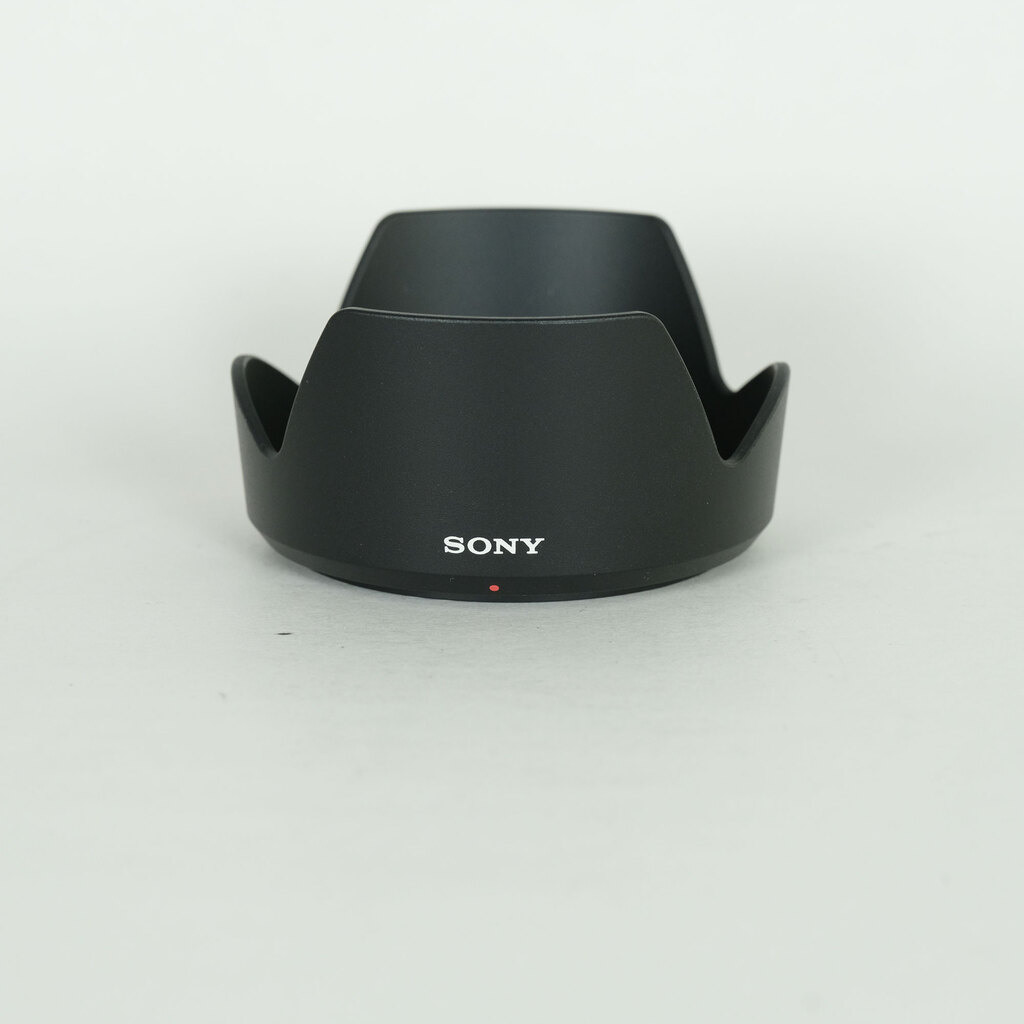 SONY E 18-135mm F3.5-5.6 OSS SEL18135 SONY E 18-135mm F3.5-5.6 OSS SEL18135