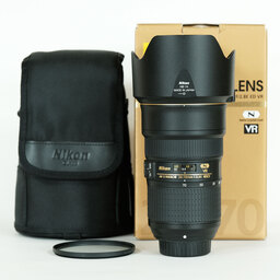 Nikon AF-S NIKKOR 24-70mm f/2.8E ED VR Nikon AF-S NIKKOR 24-70mm f/2.8E ED VR