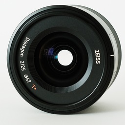 Carl Zeiss Batis 2/25 [ソニーE用]