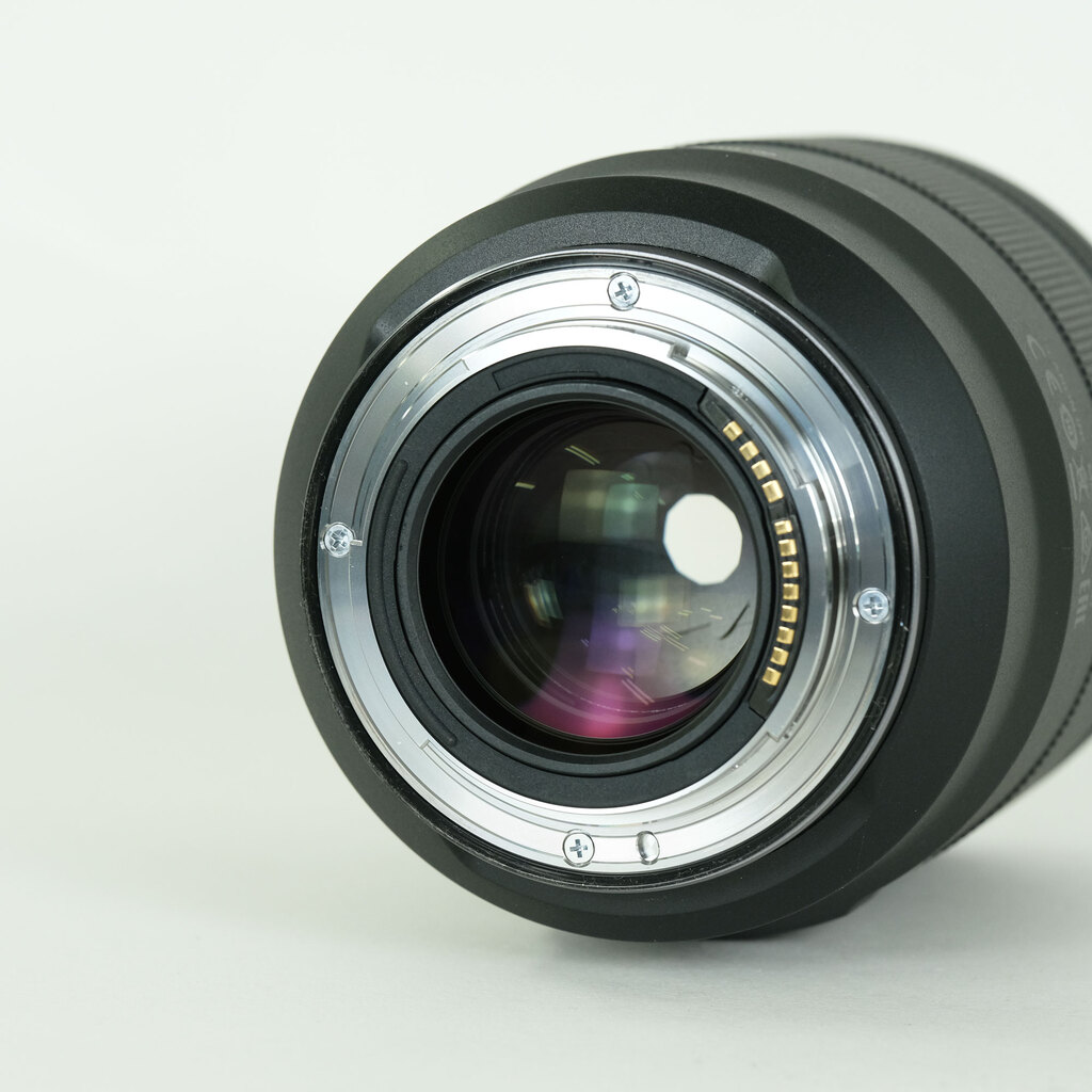 Canon RF50mm F1.2 L USM Canon RF50mm F1.2 L USM