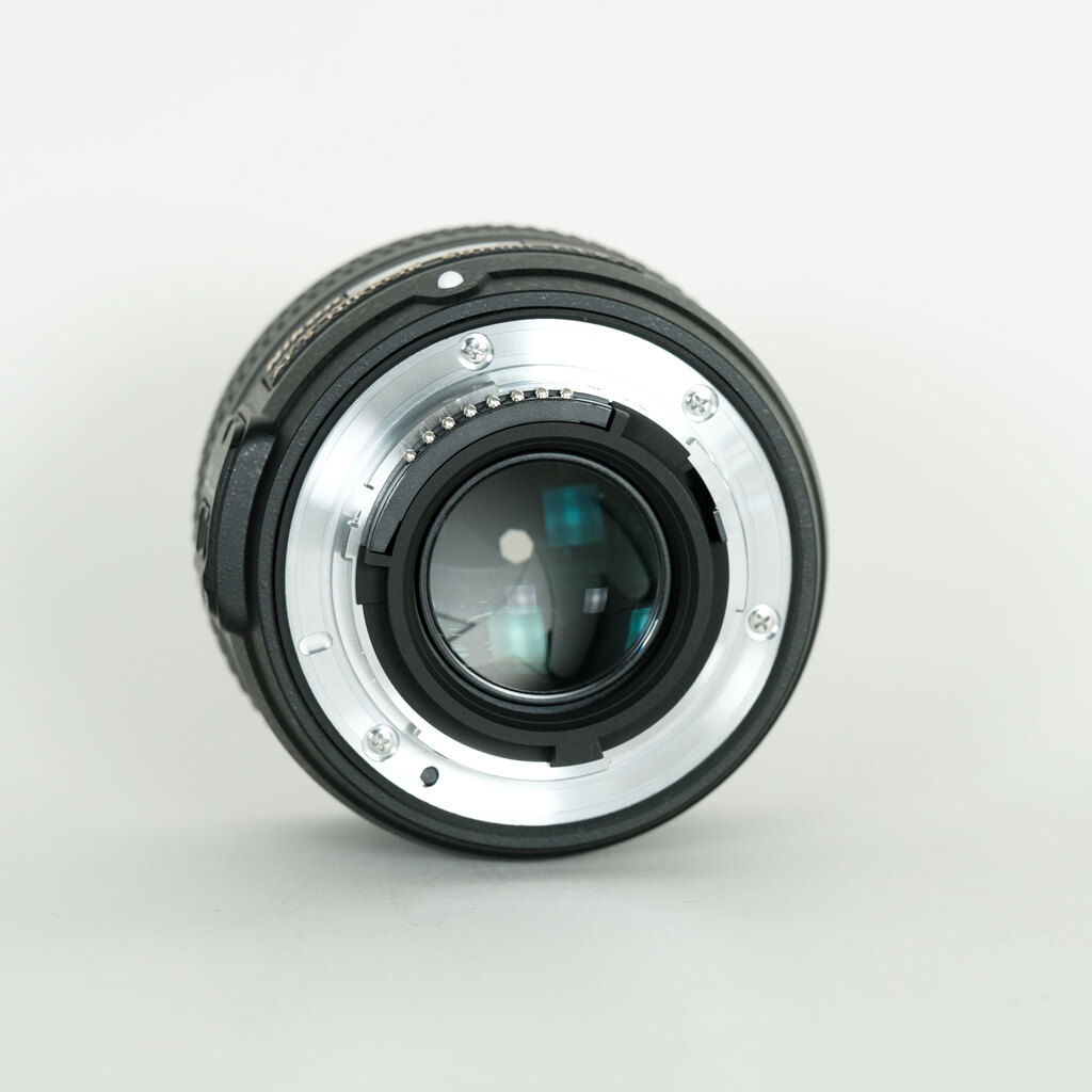 Nikon AF-S NIKKOR 50mm f/1.8Gの出品 | ONE SCENE（ワンシーン）