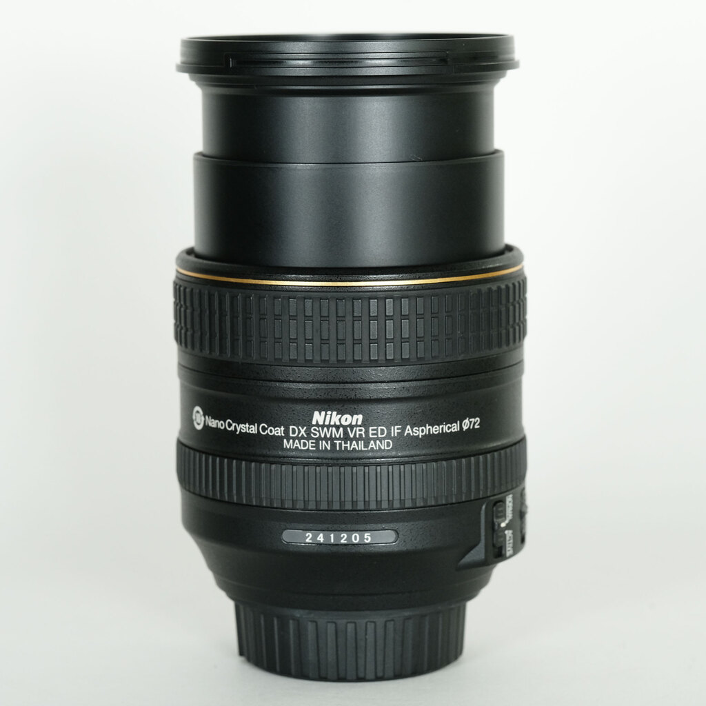 Nikon AF-S DX NIKKOR 16-80mm f/2.8-4E ED VR Nikon AF-S DX NIKKOR 16-80mm f/2.8-4E ED VR