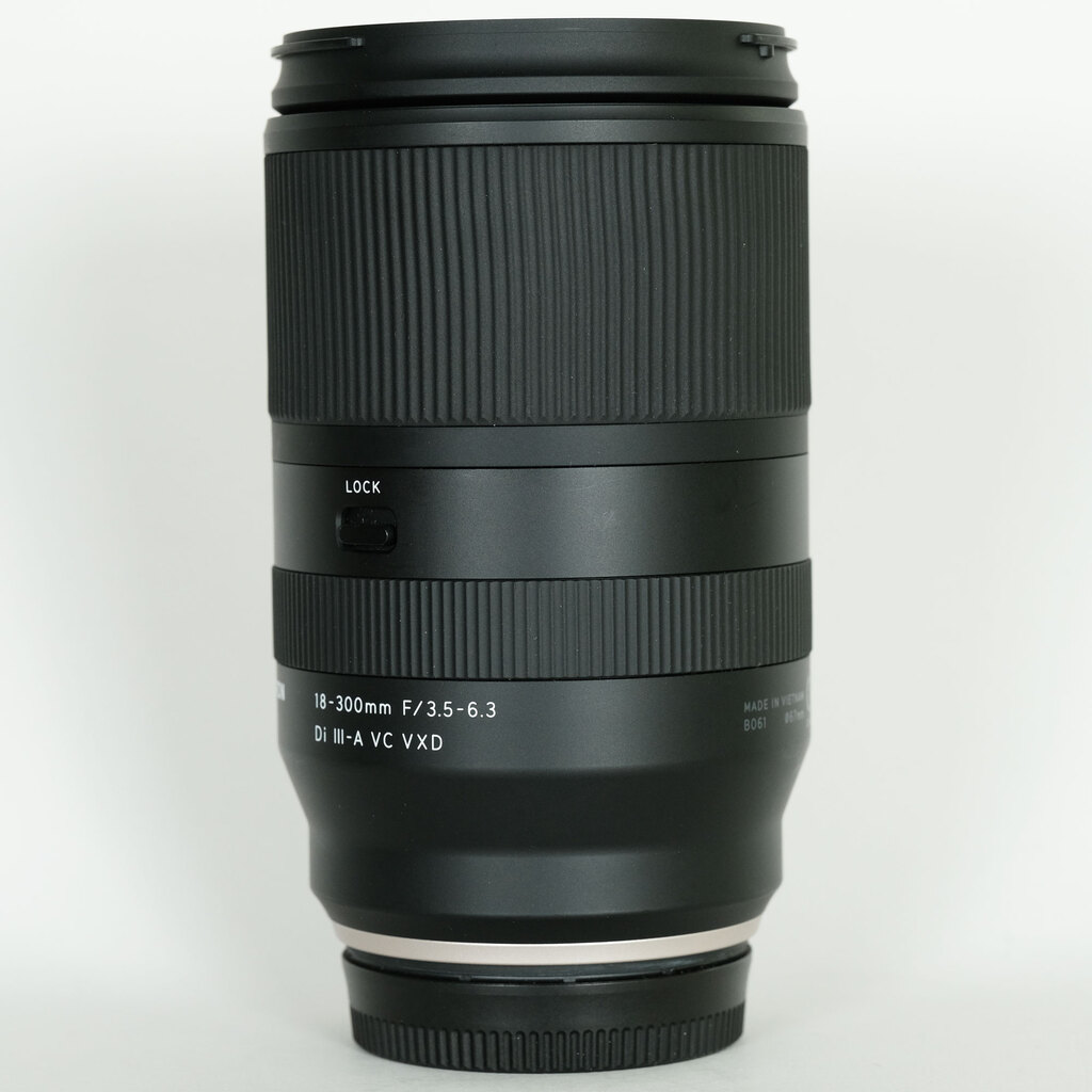 TAMRON 18-300mm F/3.5-6.3 Di III-A VC VXD (Model B061) [フジフイルムX用]