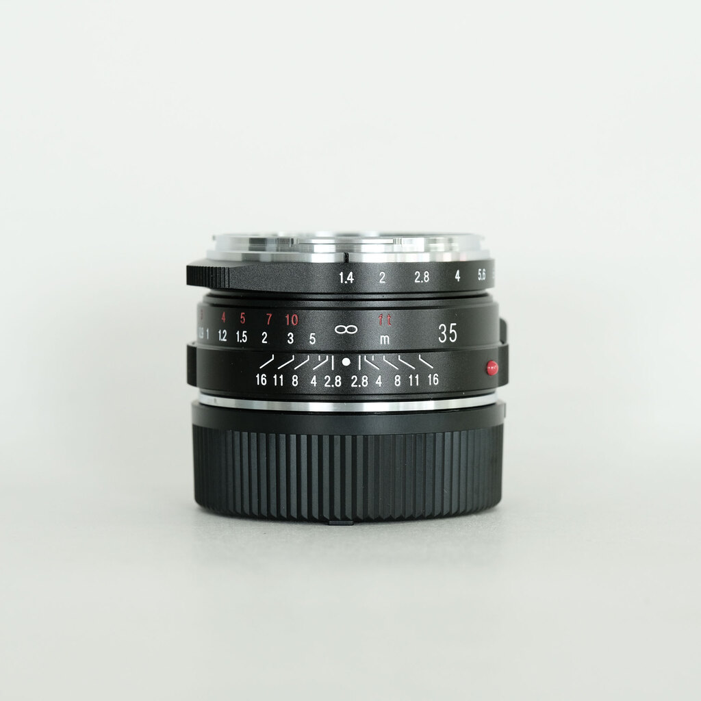 Voigtlander NOKTON Classic 35mm F1.4 II SC VM [ライカM用]