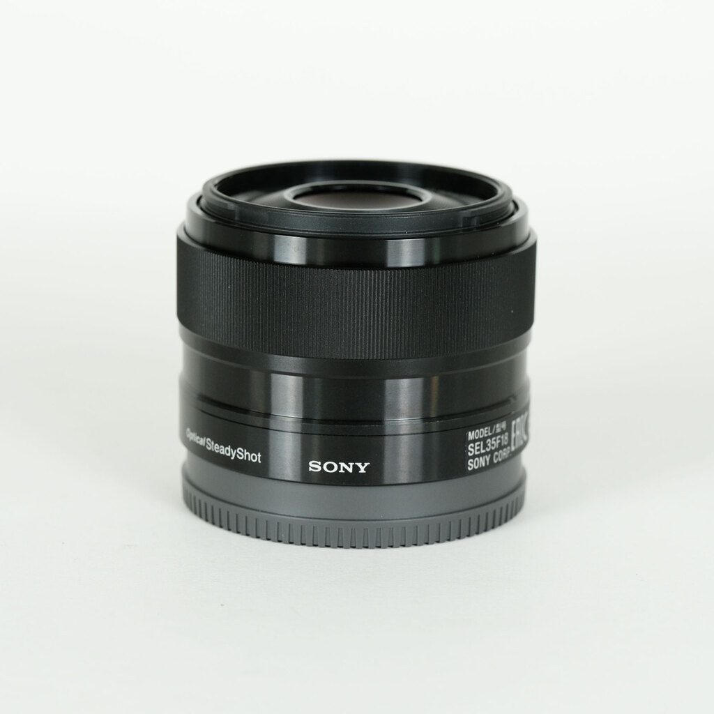 SONY E 35mm F1.8 OSS SEL35F18 SONY E 35mm F1.8 OSS SEL35F18