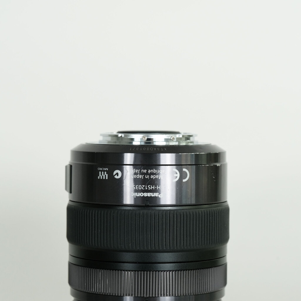 Panasonic LUMIX G X VARIO 12-35mm / F2.8 ASPH. / POWER O.I.S. Panasonic LUMIX G X VARIO 12-35mm / F2.8 ASPH. / POWER O.I.S.