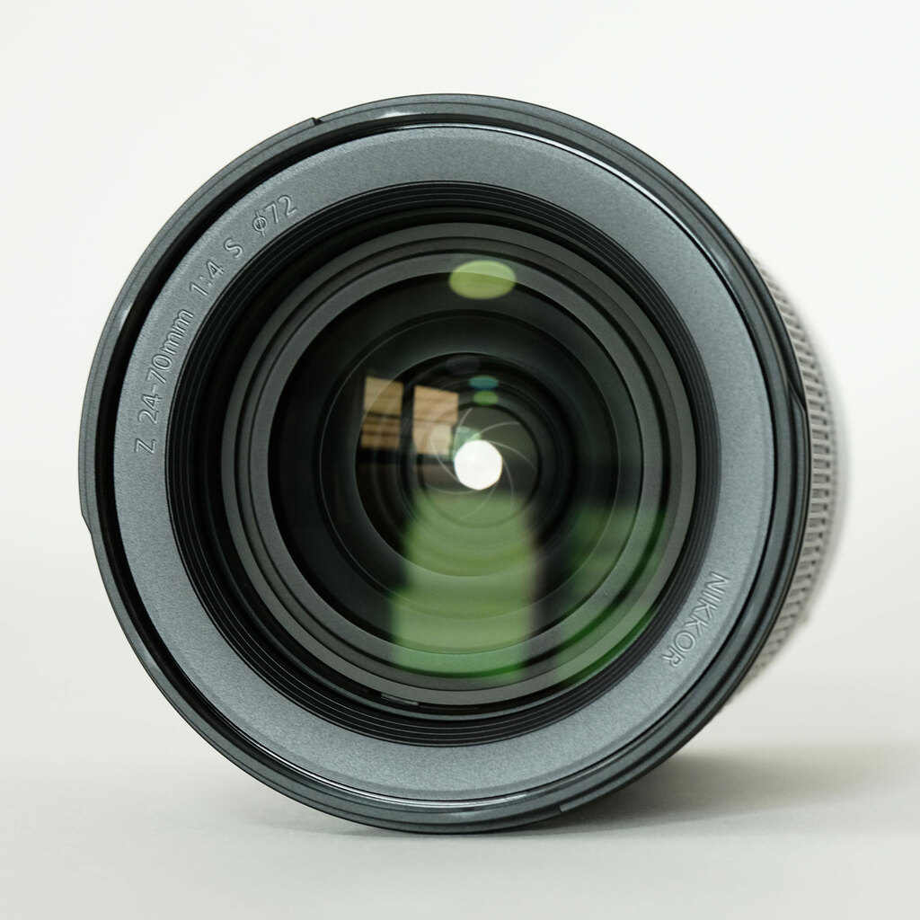 Nikon NIKKOR Z 24-70mm f/4 S Nikon NIKKOR Z 24-70mm f/4 S