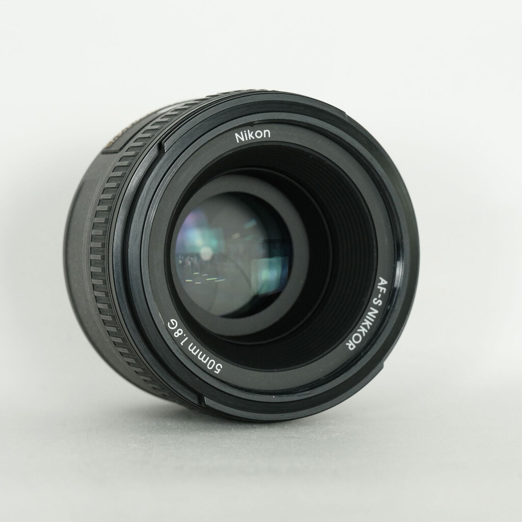 Nikon AF-S NIKKOR 50mm f/1.8G Nikon AF-S NIKKOR 50mm f/1.8G