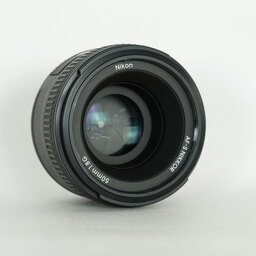 Nikon AF-S NIKKOR 50mm f/1.8G Nikon AF-S NIKKOR 50mm f/1.8G