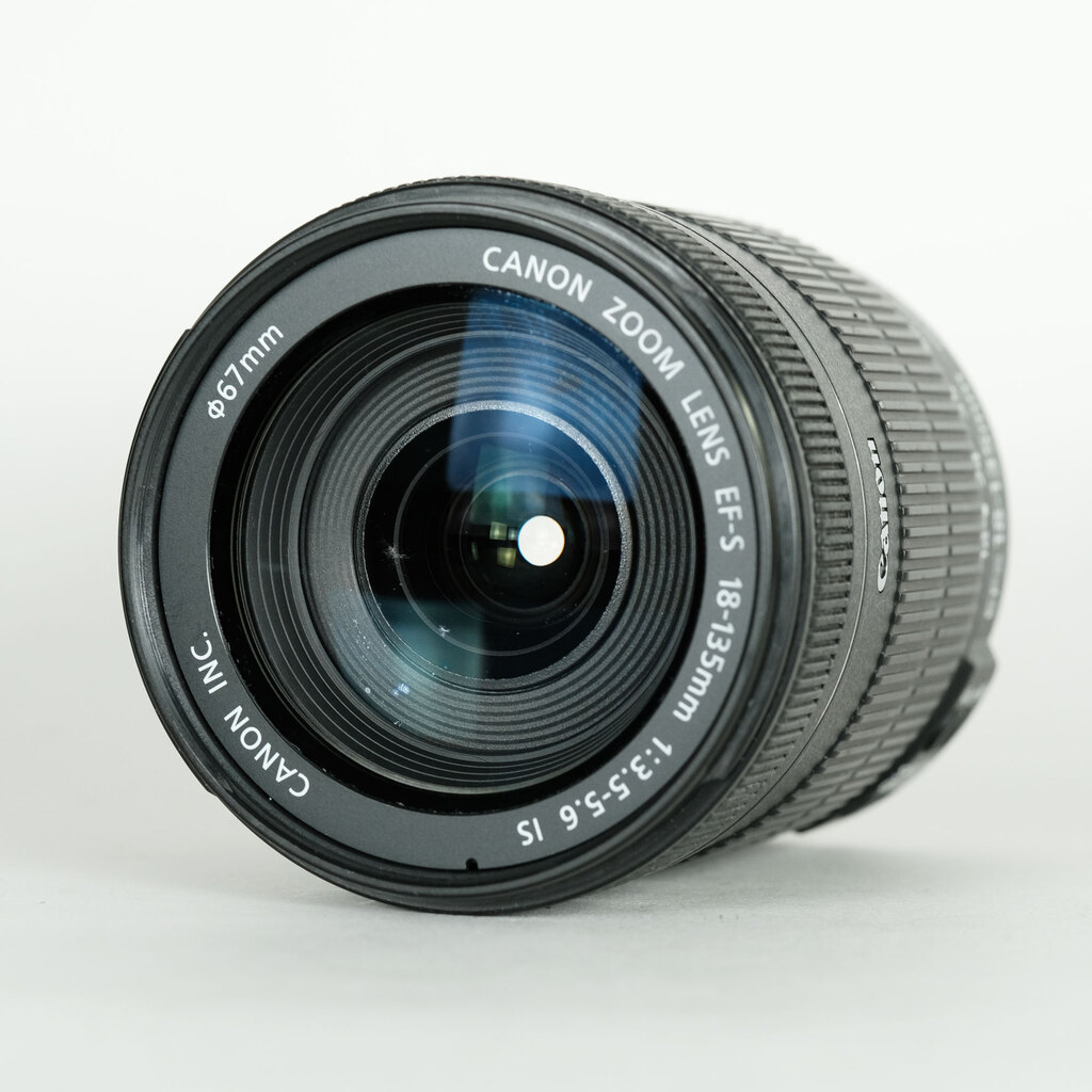 Canon EF-S18-135mm F3.5-5.6 IS Canon EF-S18-135mm F3.5-5.6 IS